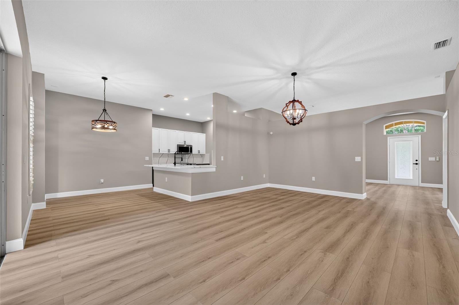 14818 HERONGLEN DR, LITHIA, FL, 33547