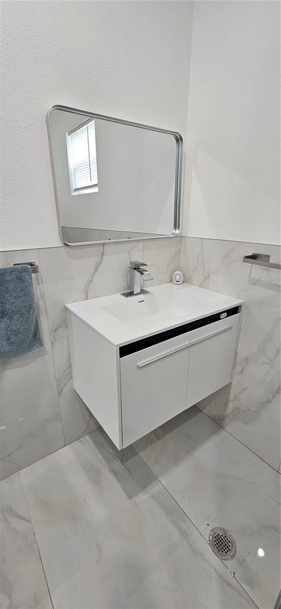 528 WIDEVIEW AVE, TARPON SPRINGS, FL, 34689