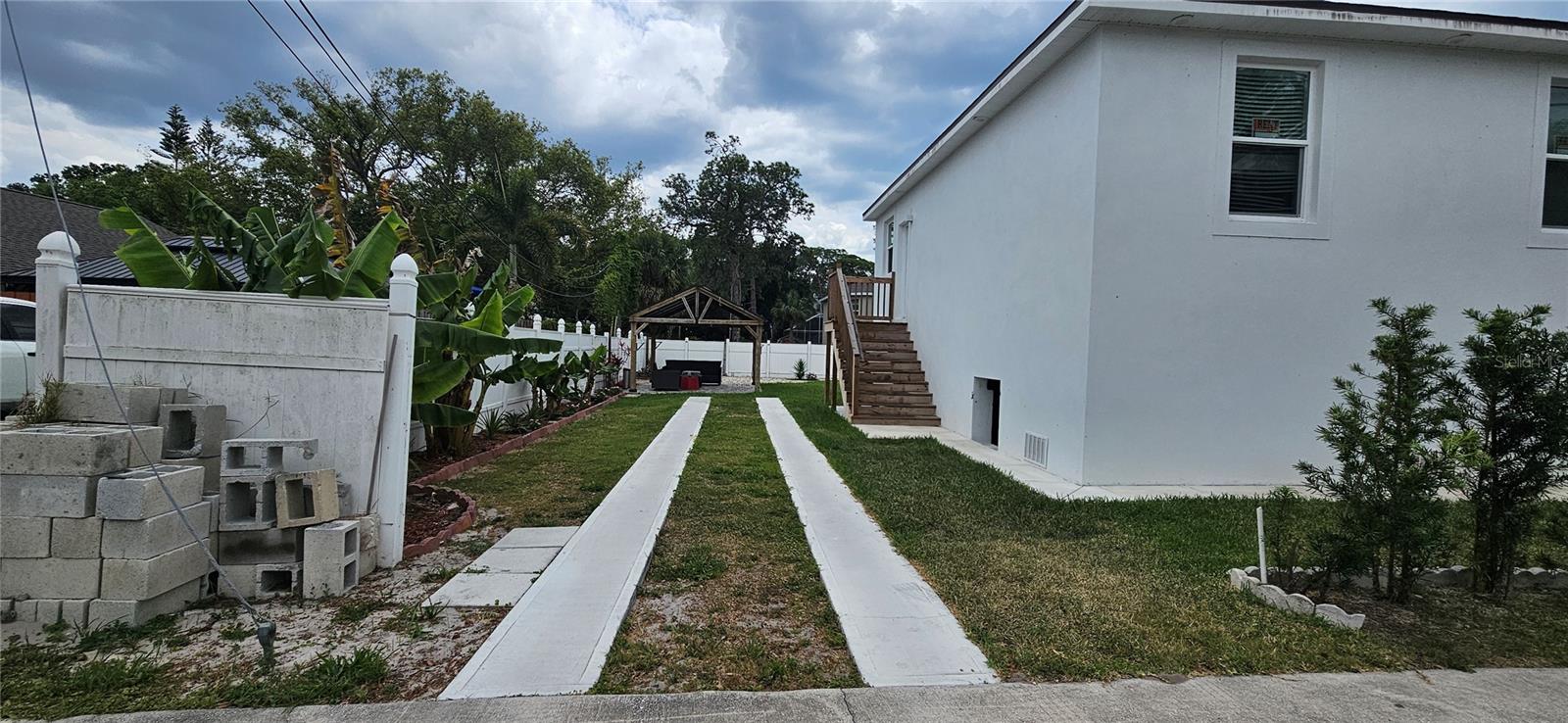 528 WIDEVIEW AVE, TARPON SPRINGS, FL, 34689