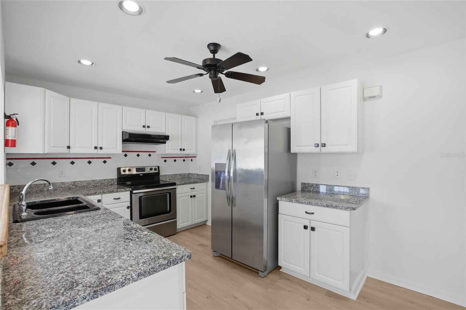 22406 NEW YORK AVE, PORT CHARLOTTE, FL, 33952