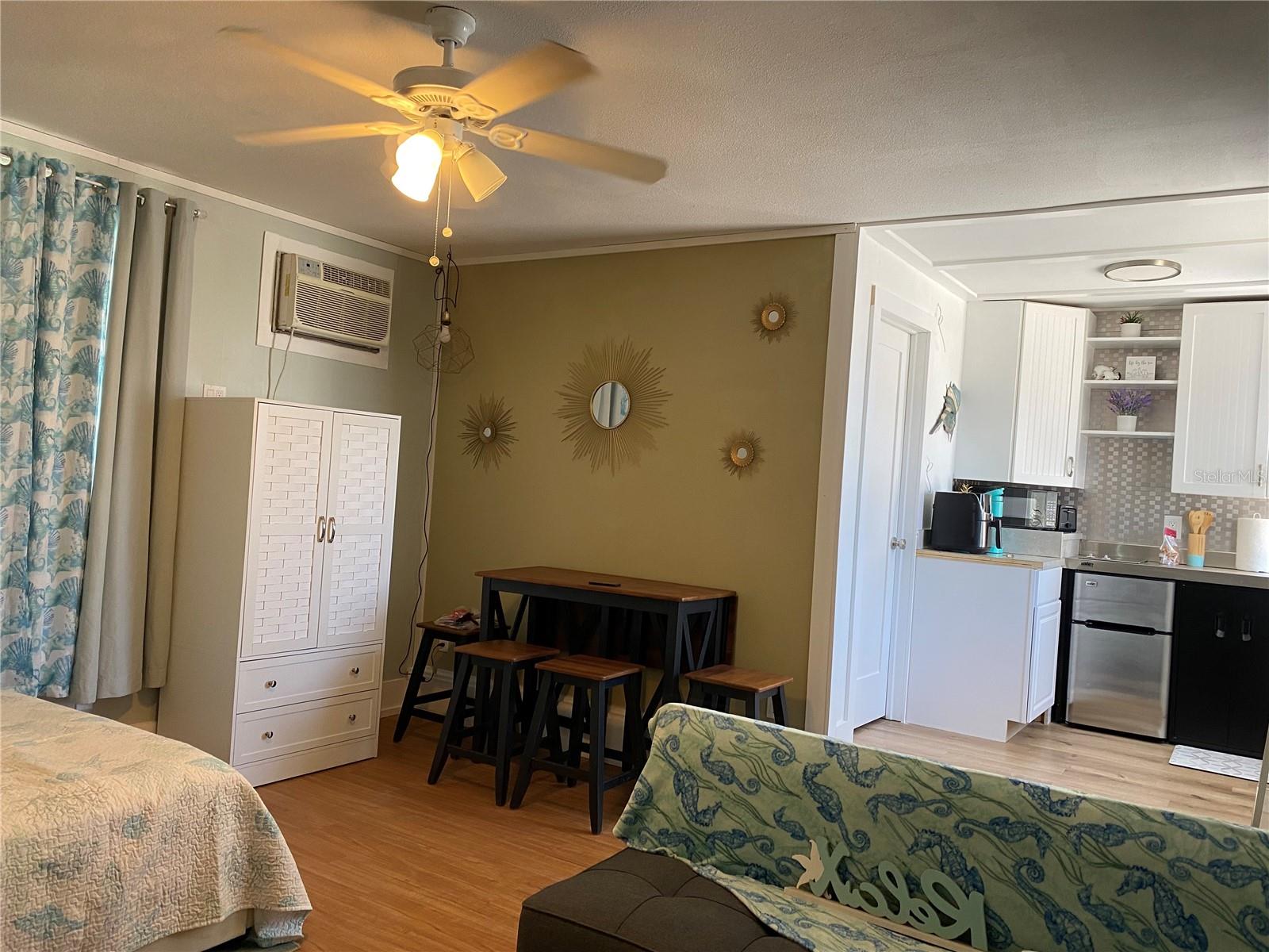 200 S PINE ST, NEW SMYRNA BEACH, FL, 32169