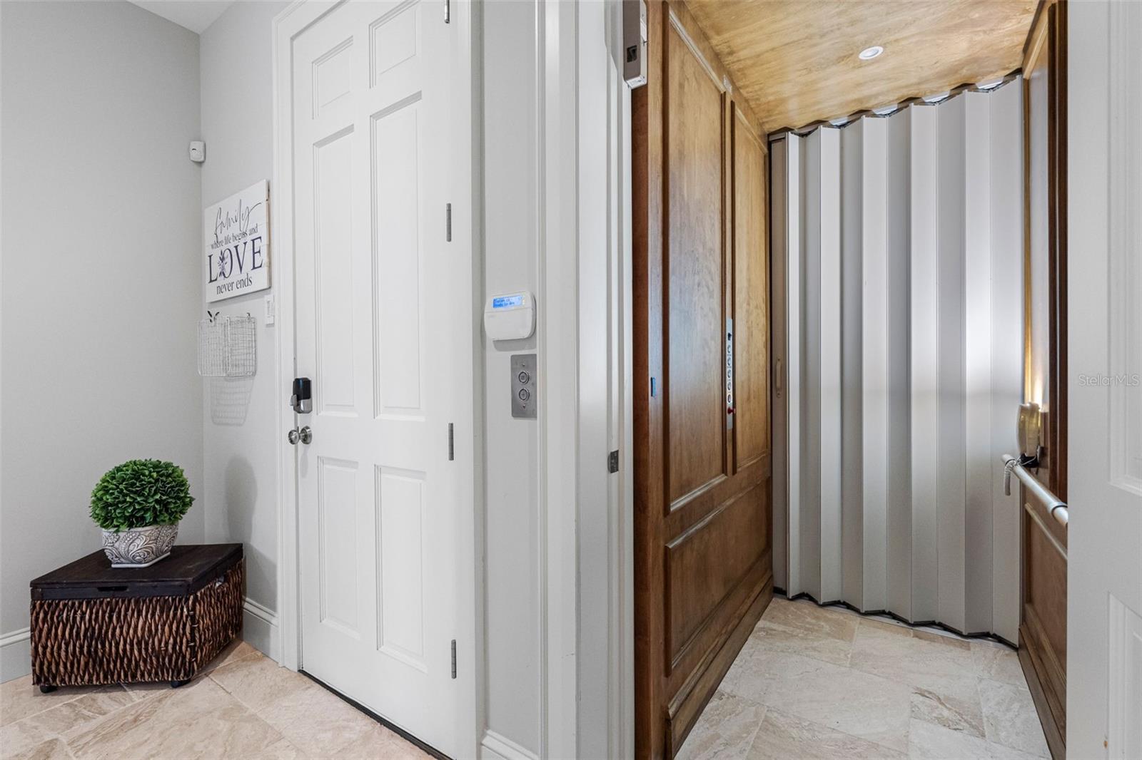 487 MEADOW LARK DR, SARASOTA, FL, 34236