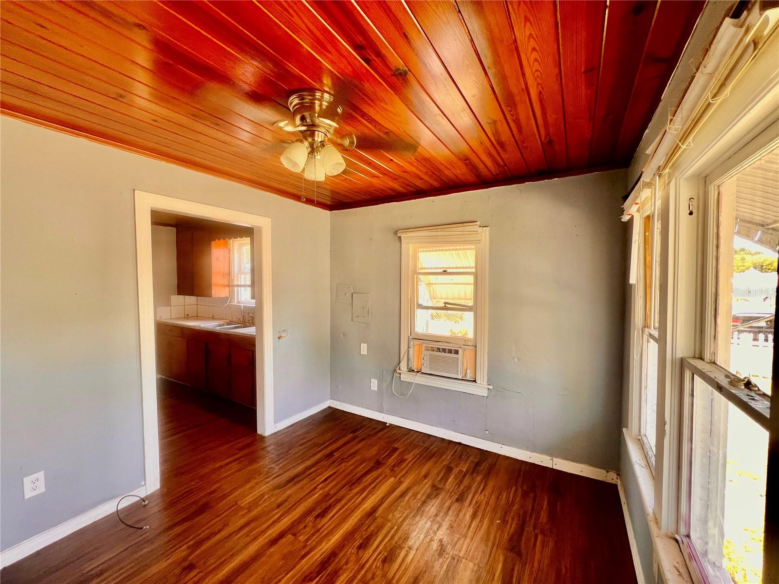 136 ARIZONA AVE, LAKELAND, FL, 33801