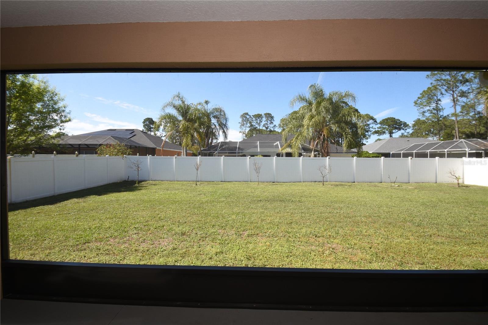 11 BURNING EMBER LN, PALM COAST, FL, 32137