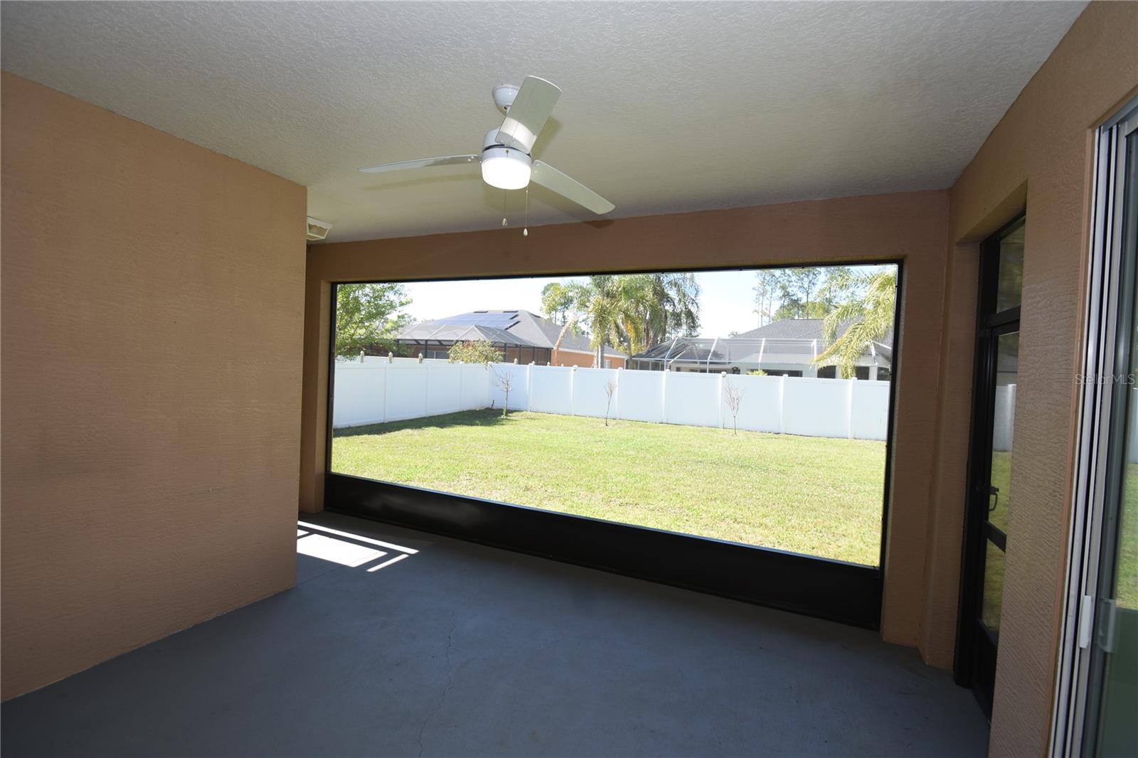 11 BURNING EMBER LN, PALM COAST, FL, 32137