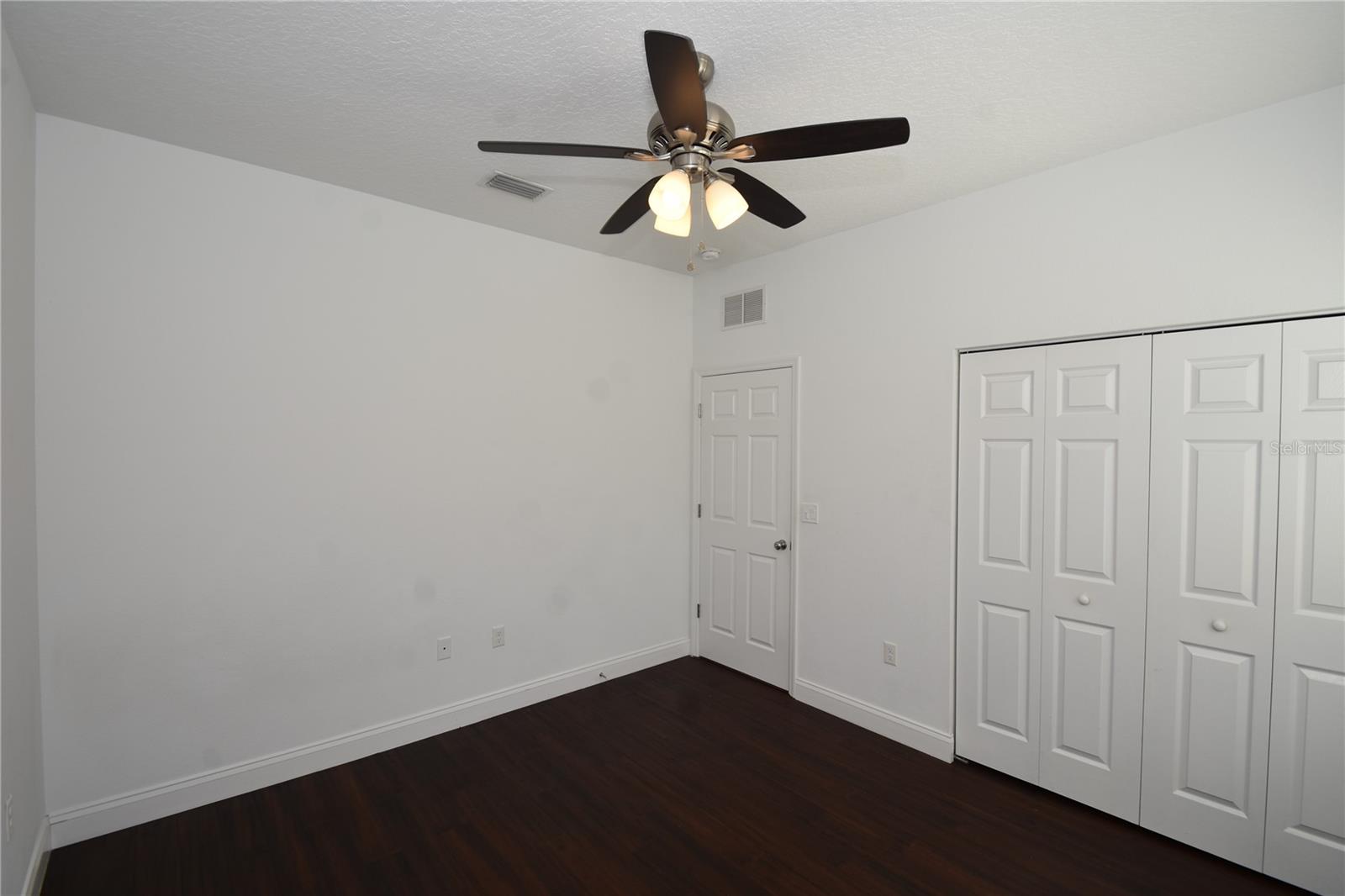 11 BURNING EMBER LN, PALM COAST, FL, 32137