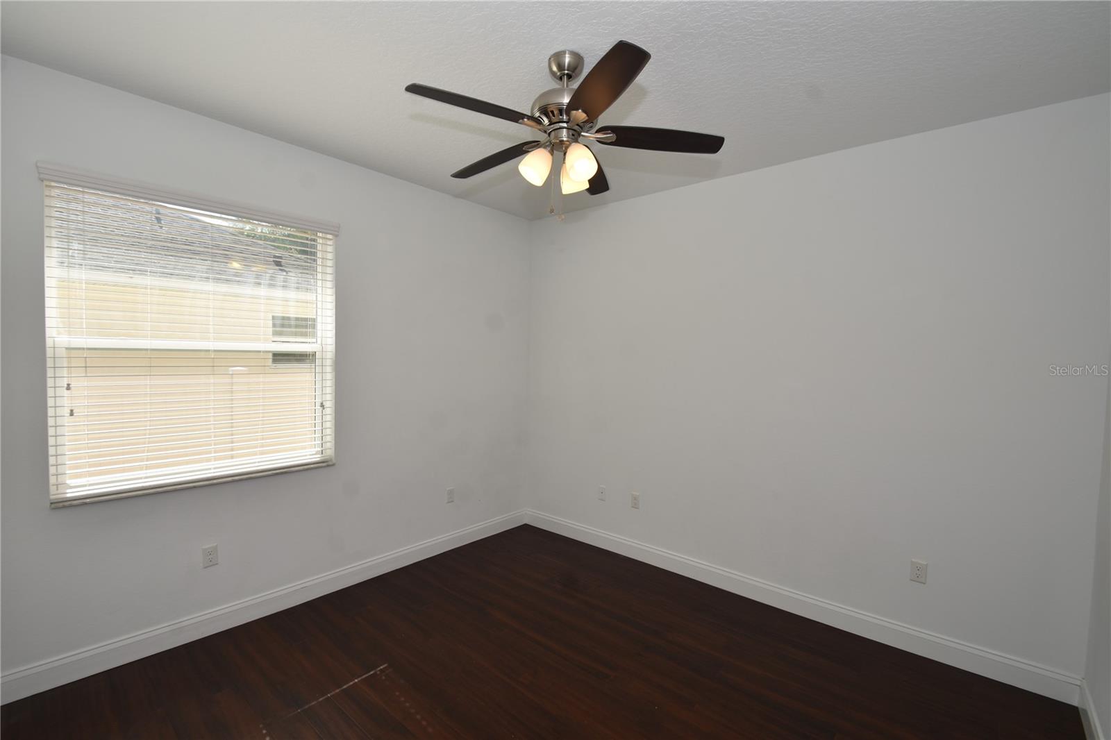 11 BURNING EMBER LN, PALM COAST, FL, 32137