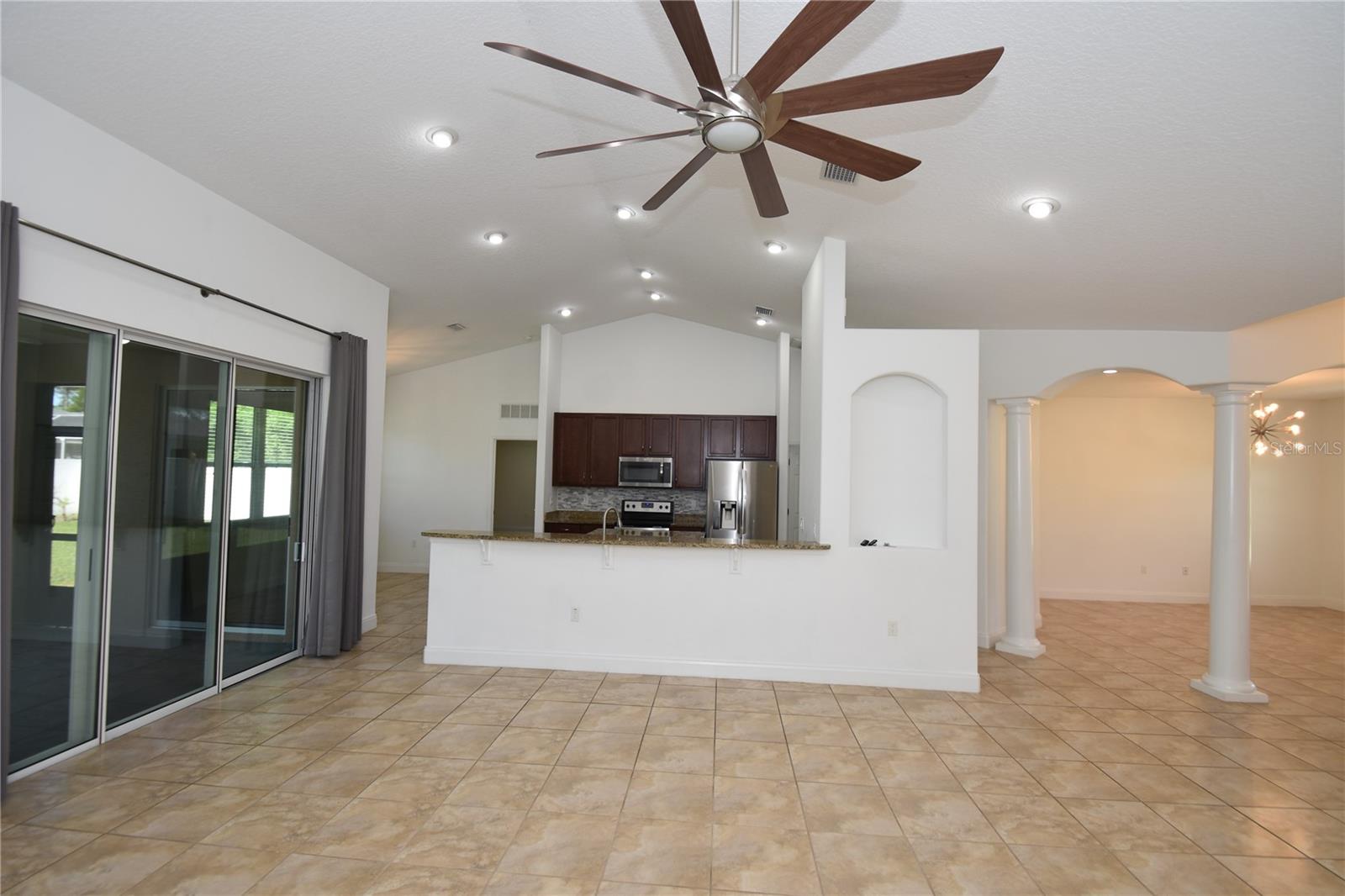 11 BURNING EMBER LN, PALM COAST, FL, 32137