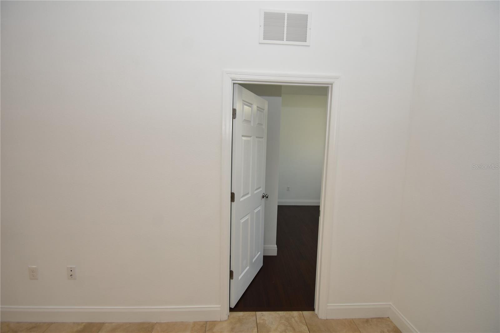 11 BURNING EMBER LN, PALM COAST, FL, 32137