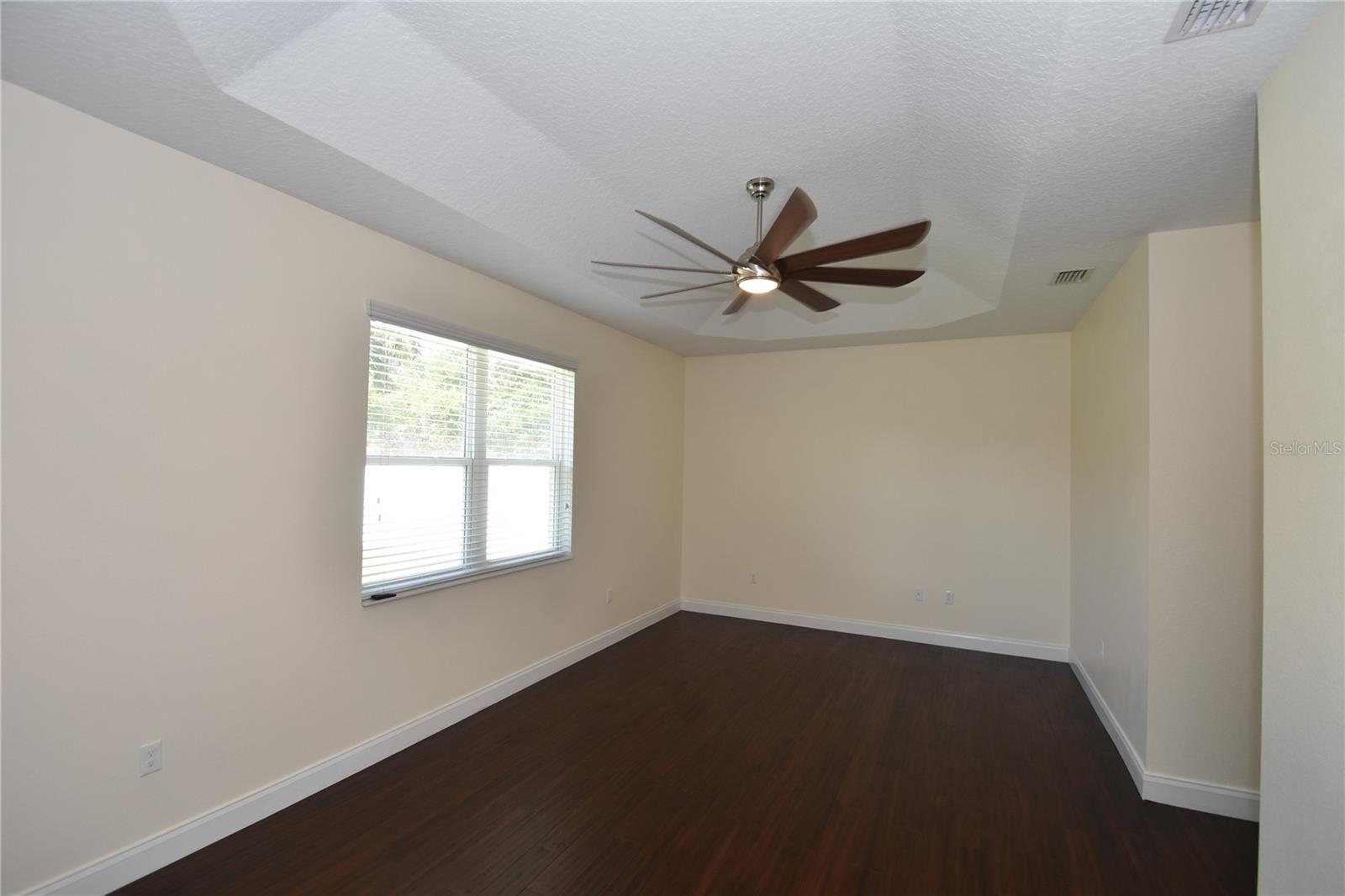 11 BURNING EMBER LN, PALM COAST, FL, 32137