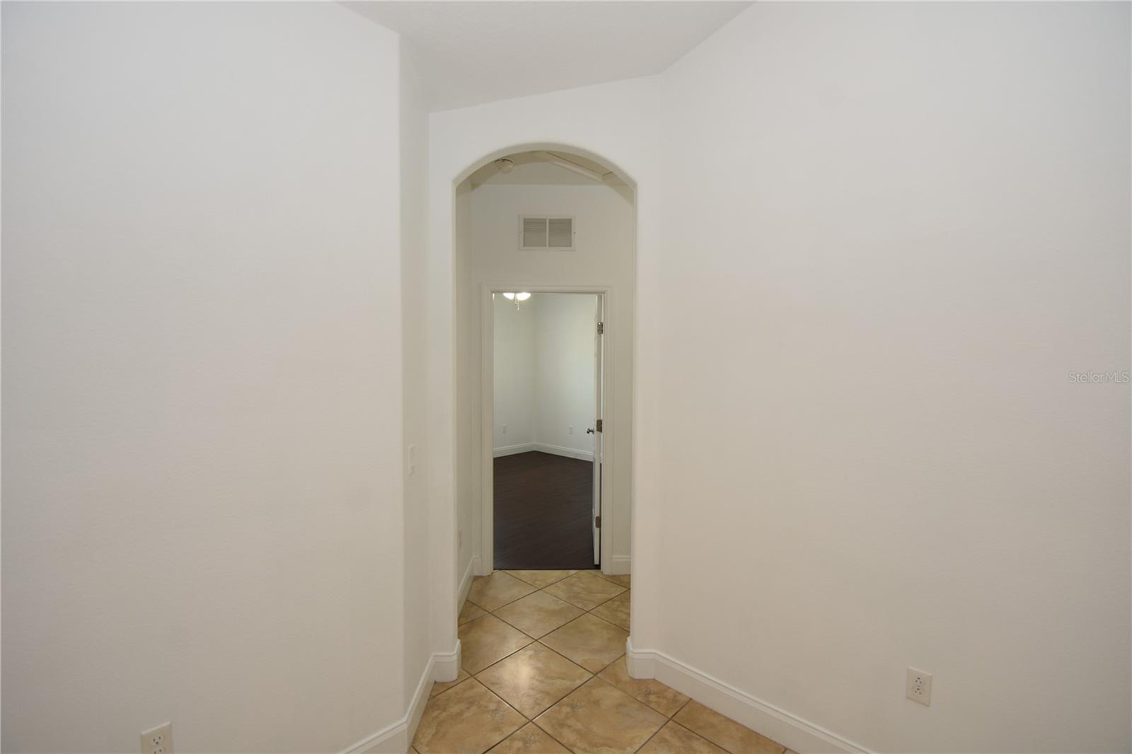 11 BURNING EMBER LN, PALM COAST, FL, 32137