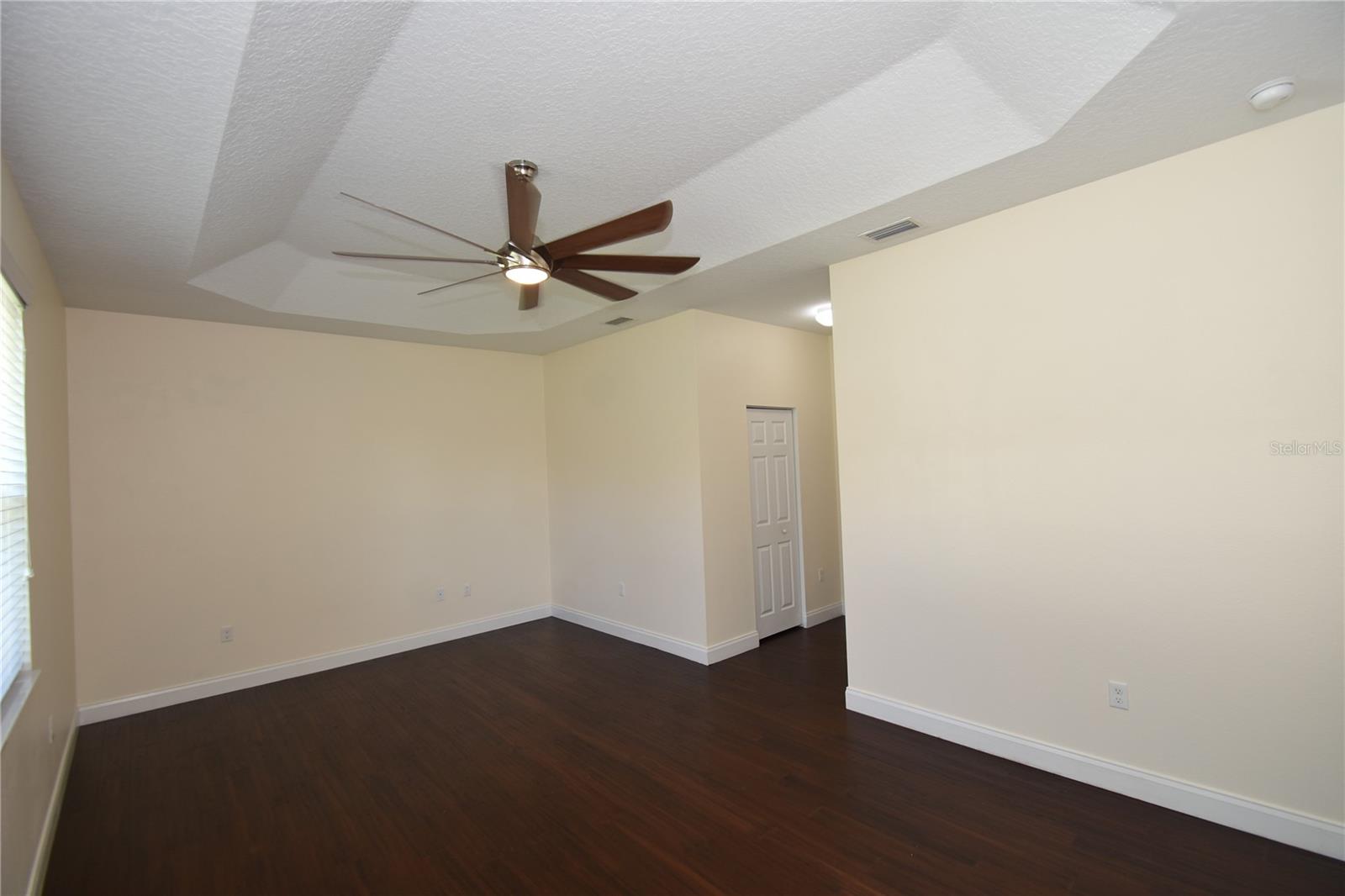 11 BURNING EMBER LN, PALM COAST, FL, 32137