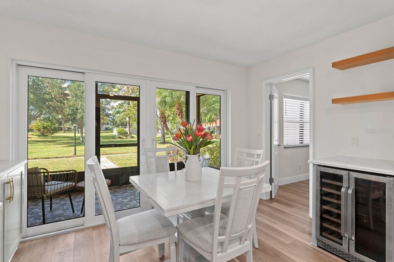 4910 BAY ST NE #111, ST PETERSBURG, FL, 33703