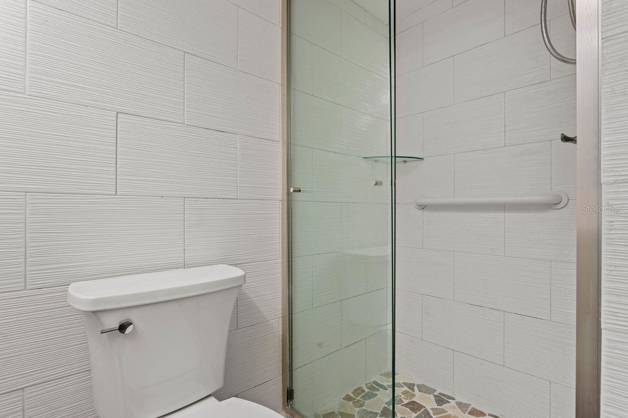 4910 BAY ST NE #111, ST PETERSBURG, FL, 33703