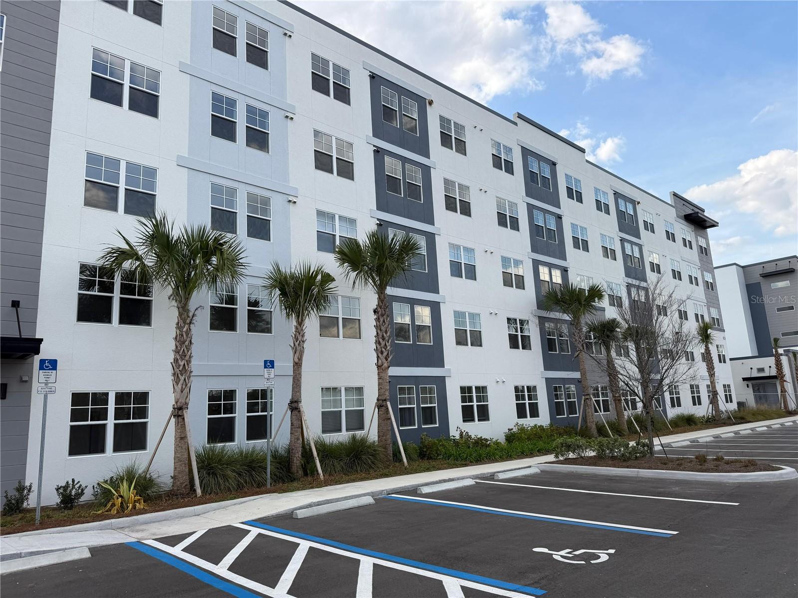 5587 MILLENIA PARK BLVD #402, ORLANDO, FL, 32839