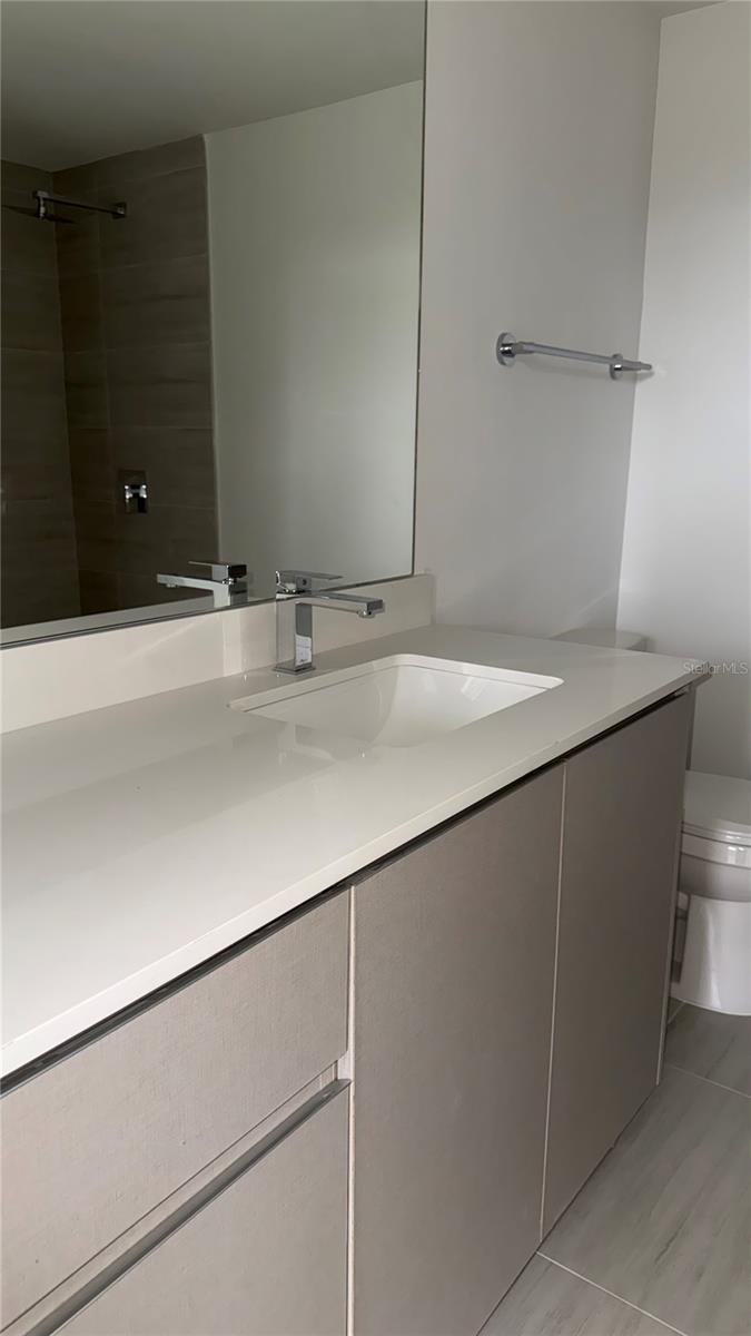 5587 MILLENIA PARK BLVD #402, ORLANDO, FL, 32839