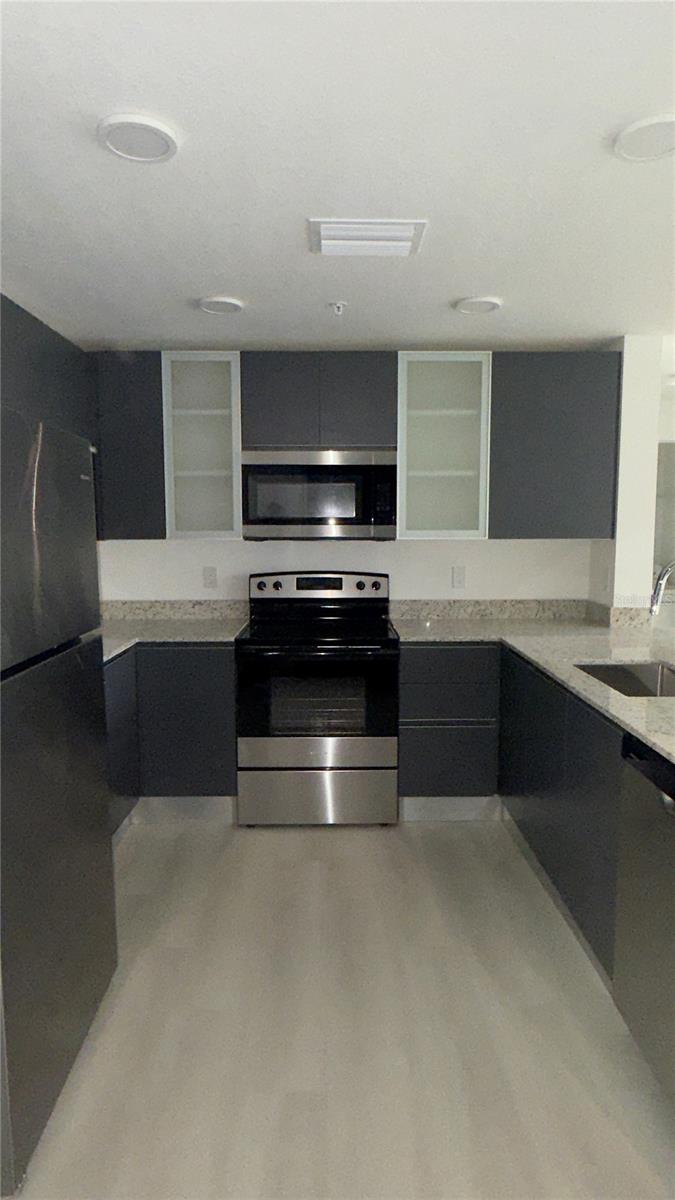 5587 MILLENIA PARK BLVD #402, ORLANDO, FL, 32839