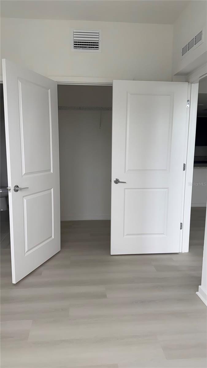 5587 MILLENIA PARK BLVD #402, ORLANDO, FL, 32839