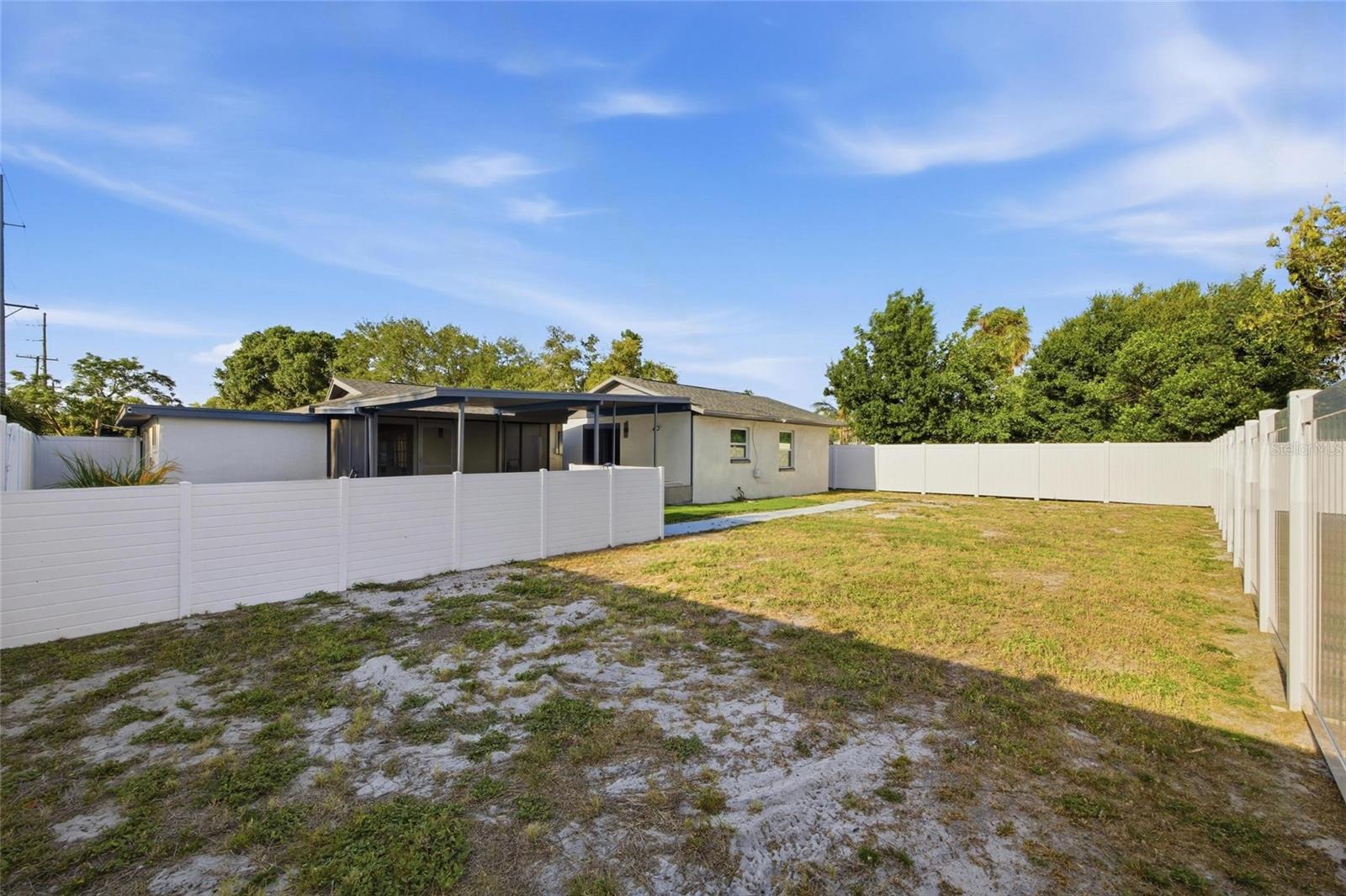 4014 W ROGERS AVE, TAMPA, FL, 33611