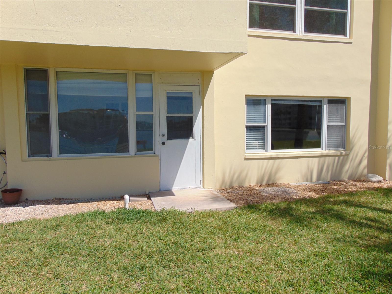 4775 COVE CIR CIR N #104, ST PETERSBURG, FL, 33708