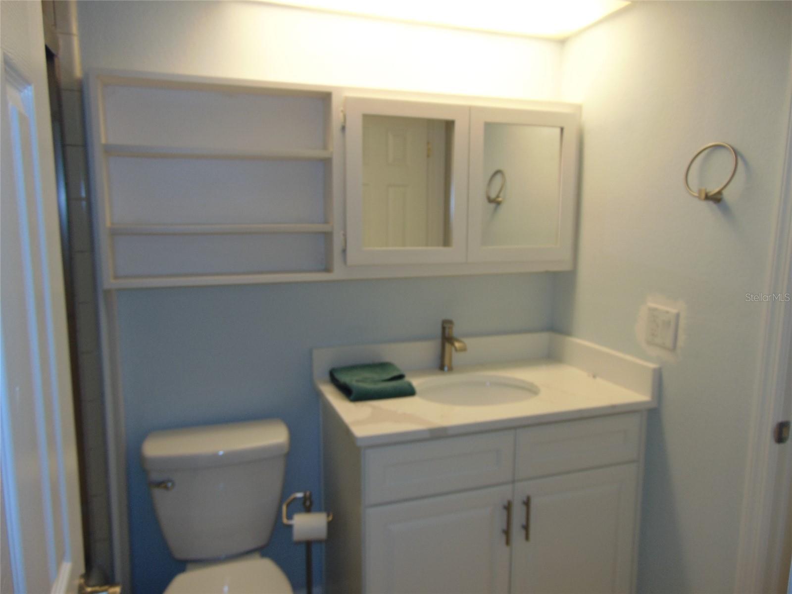 4775 COVE CIR CIR N #104, ST PETERSBURG, FL, 33708