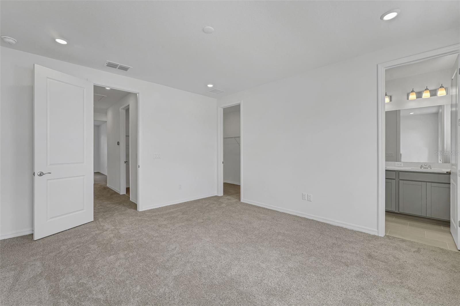 31825 KESTREL CALLING DR, SAN ANTONIO, FL, 33576