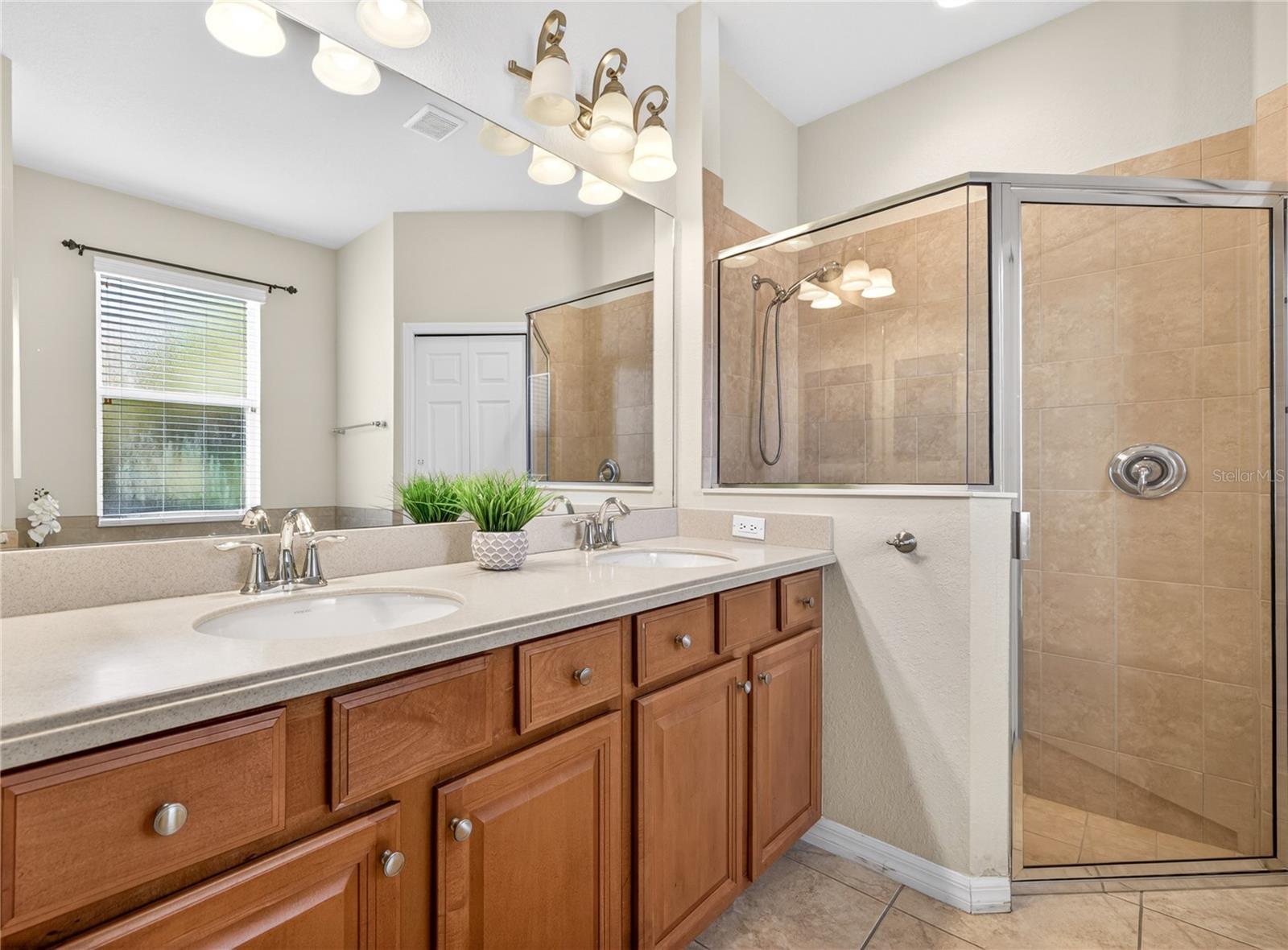 251 RIVER ENCLAVE CT, BRADENTON, FL, 34212