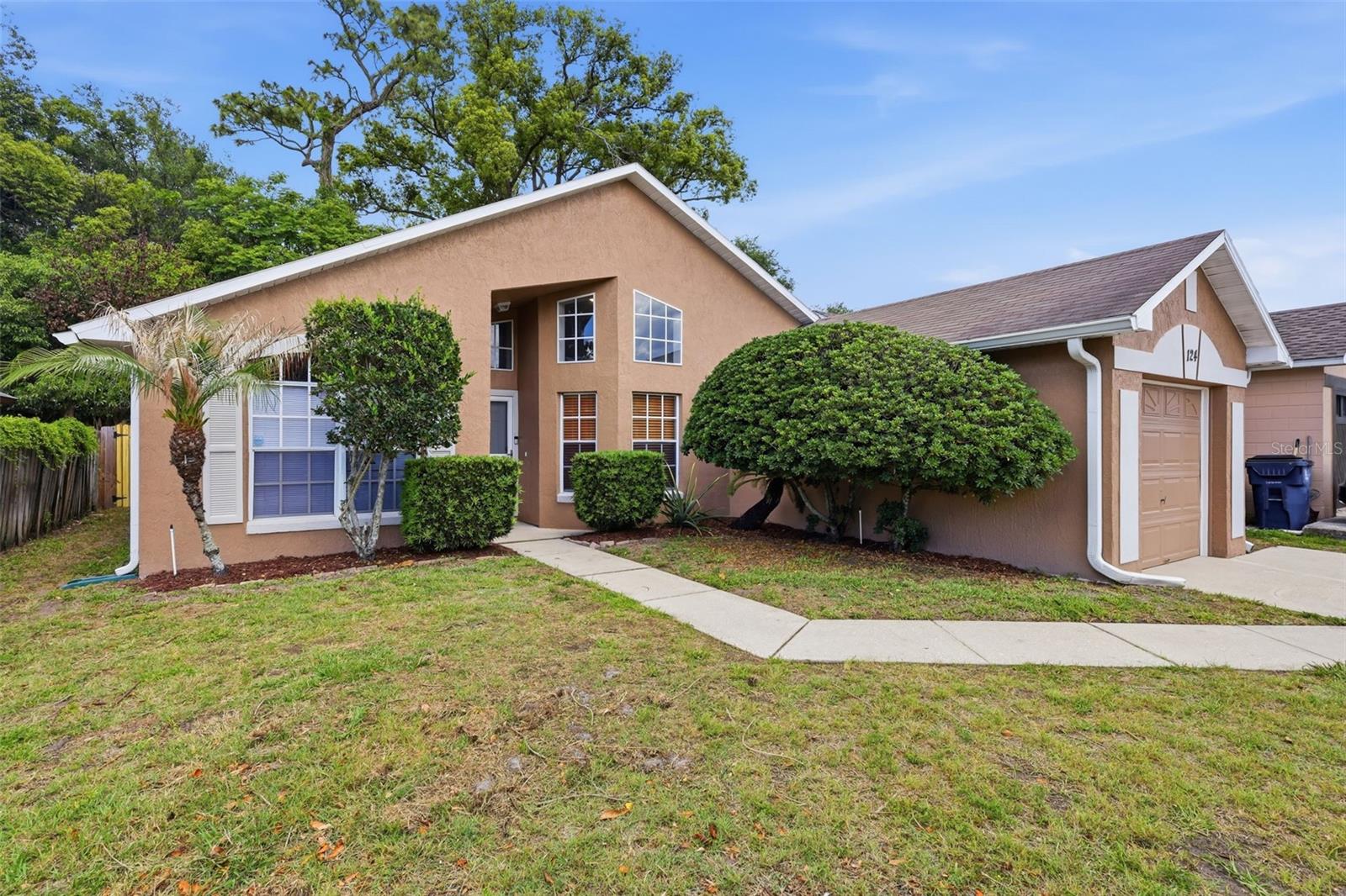 124 KELLY CIR, SANFORD, FL, 32773