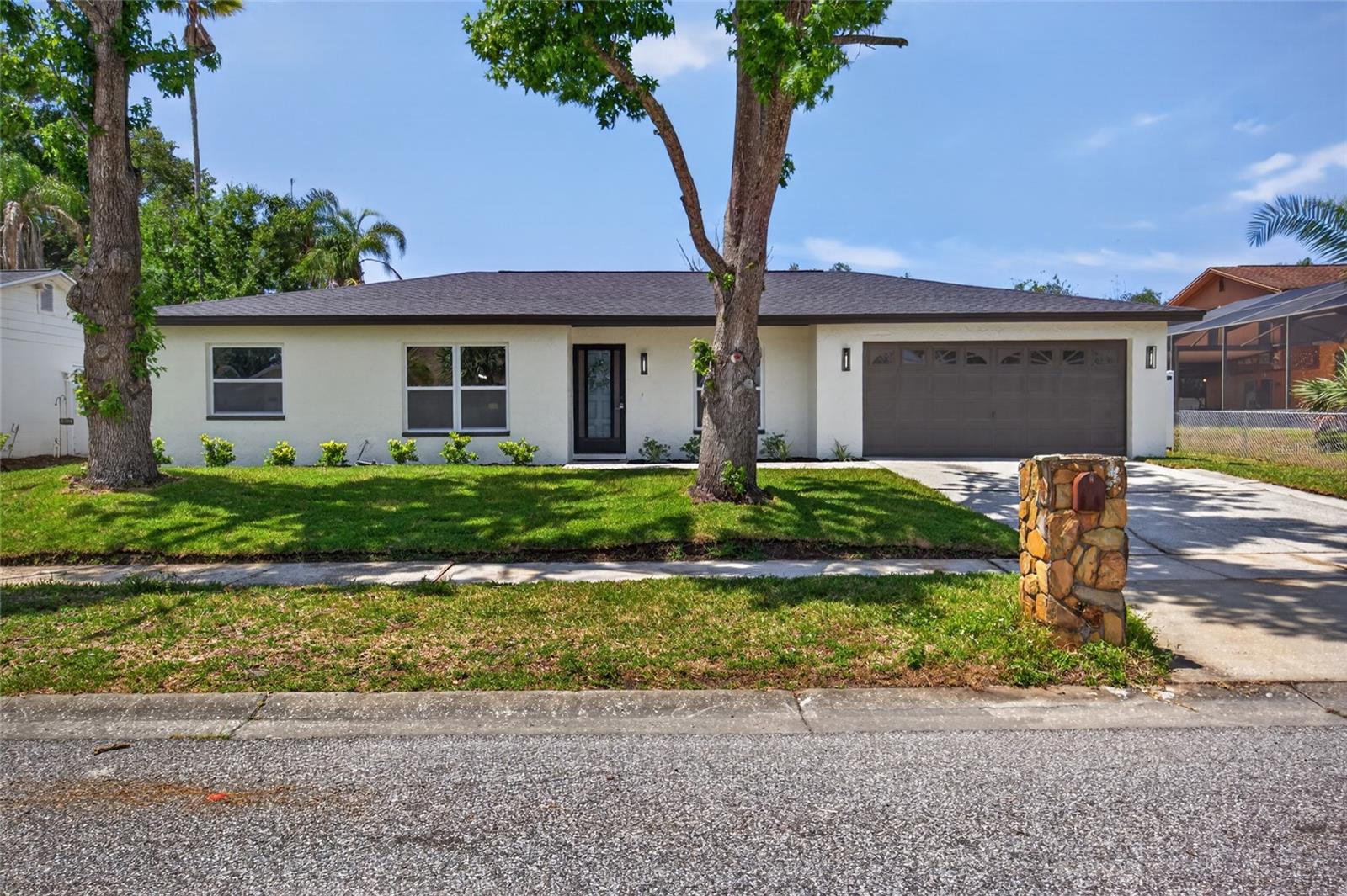 4430 RANCHWOOD LN, TAMPA, FL, 33624