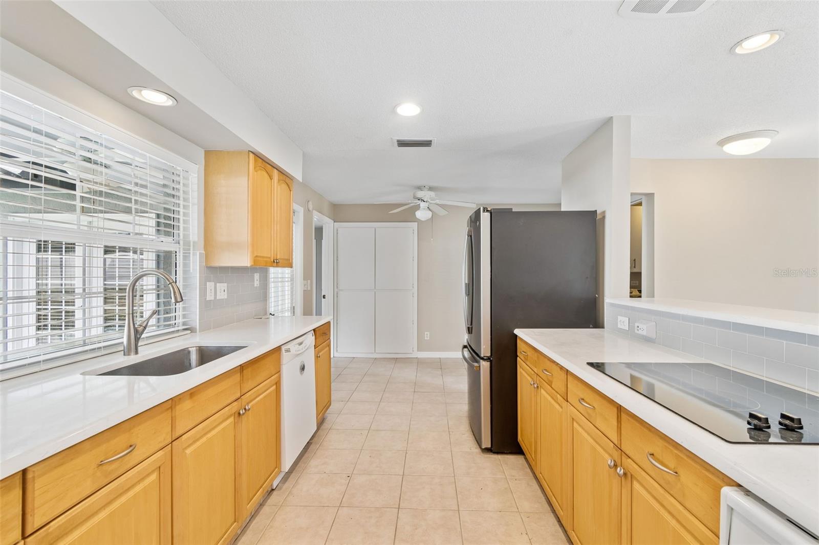 2554 ROLLING OAKS DR, PALM HARBOR, FL, 34683