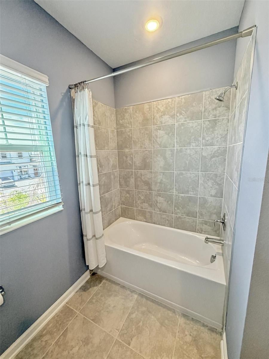 11303 RISING SUN ST, ORLANDO, FL, 32829