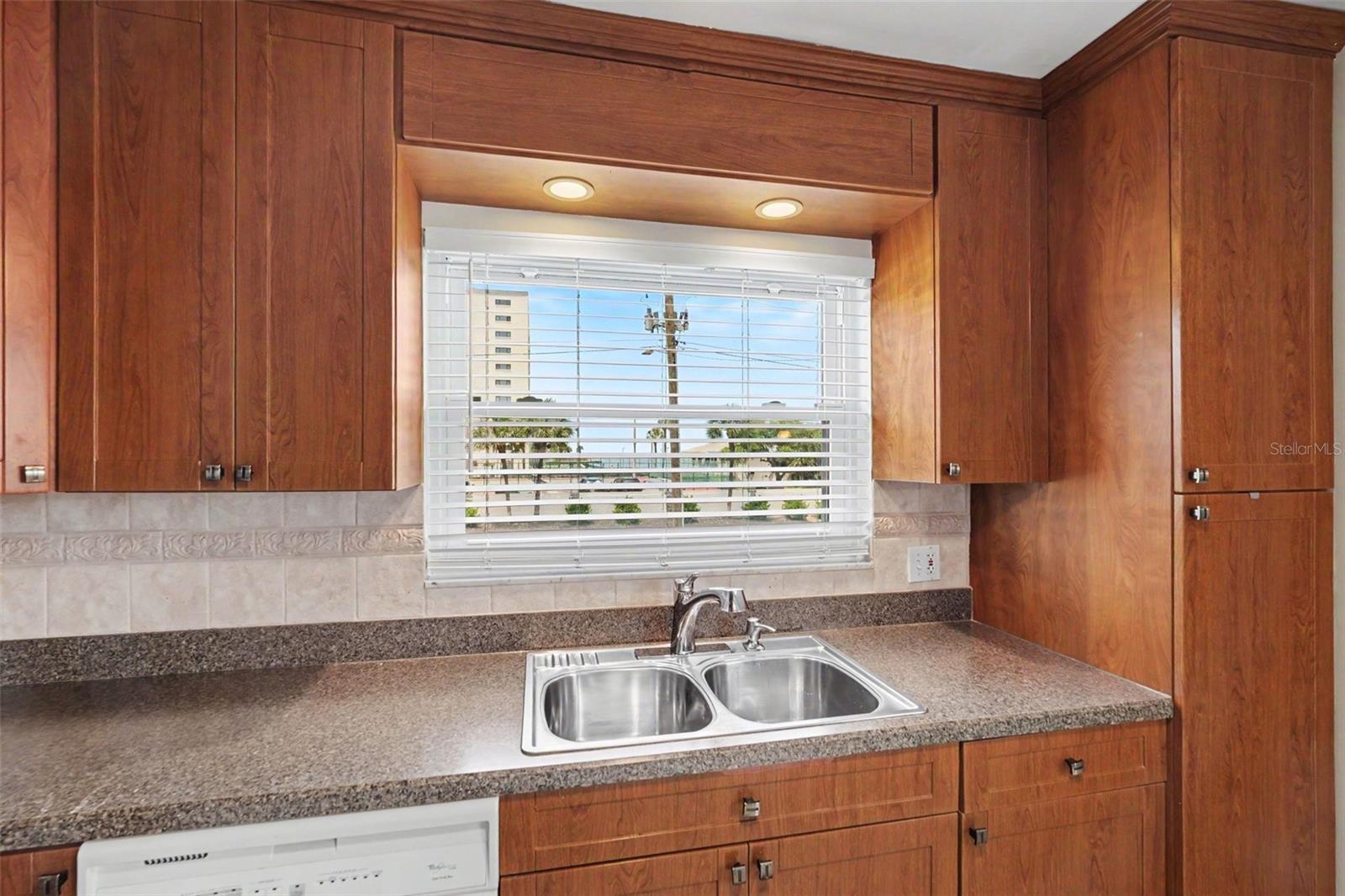 7151 SUNSET WAY #6, ST PETE BEACH, FL, 33706