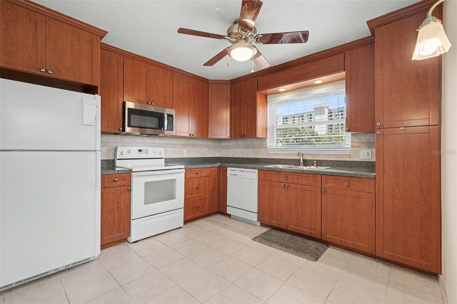 7151 SUNSET WAY #6, ST PETE BEACH, FL, 33706