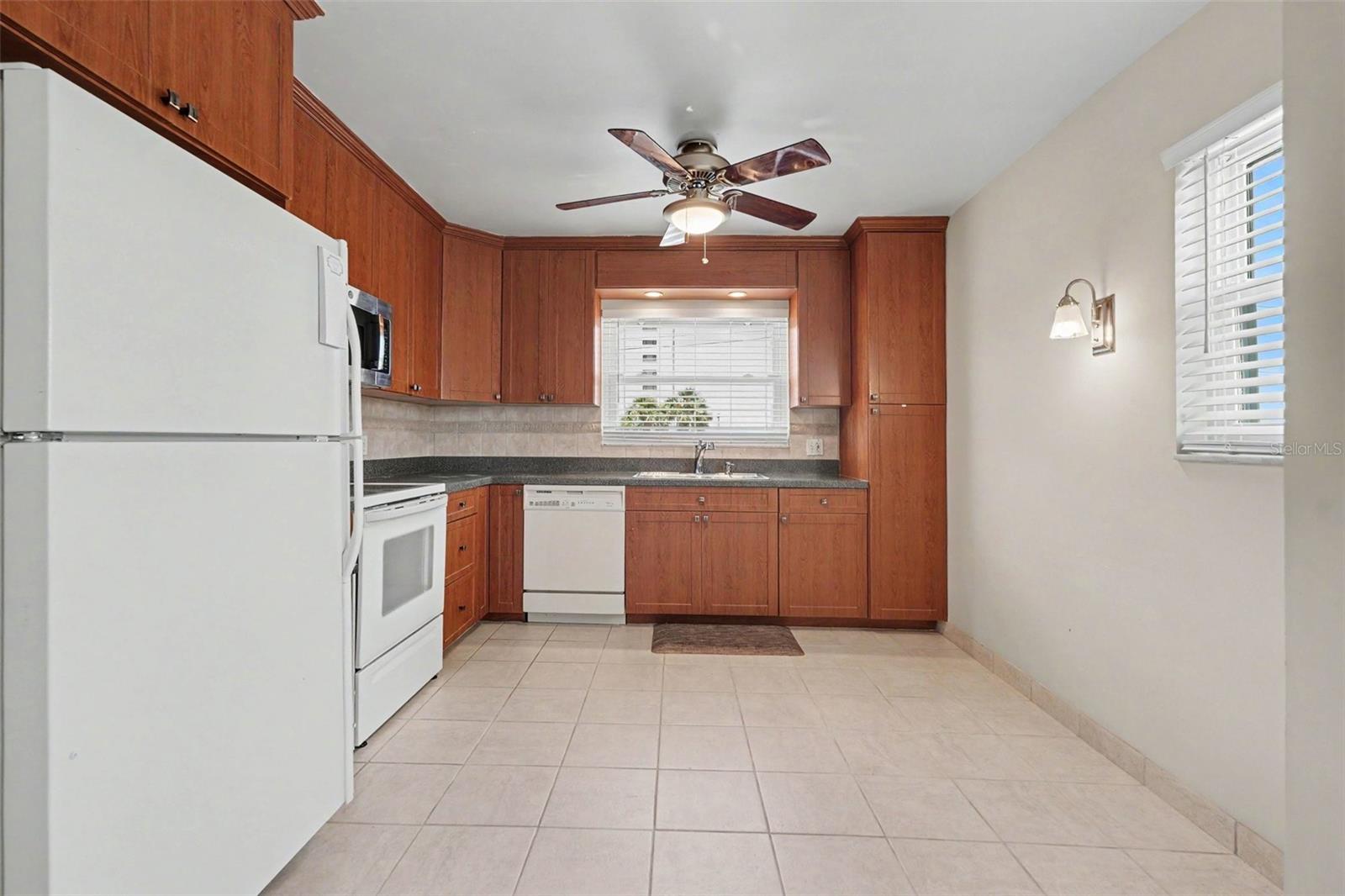 7151 SUNSET WAY #6, ST PETE BEACH, FL, 33706