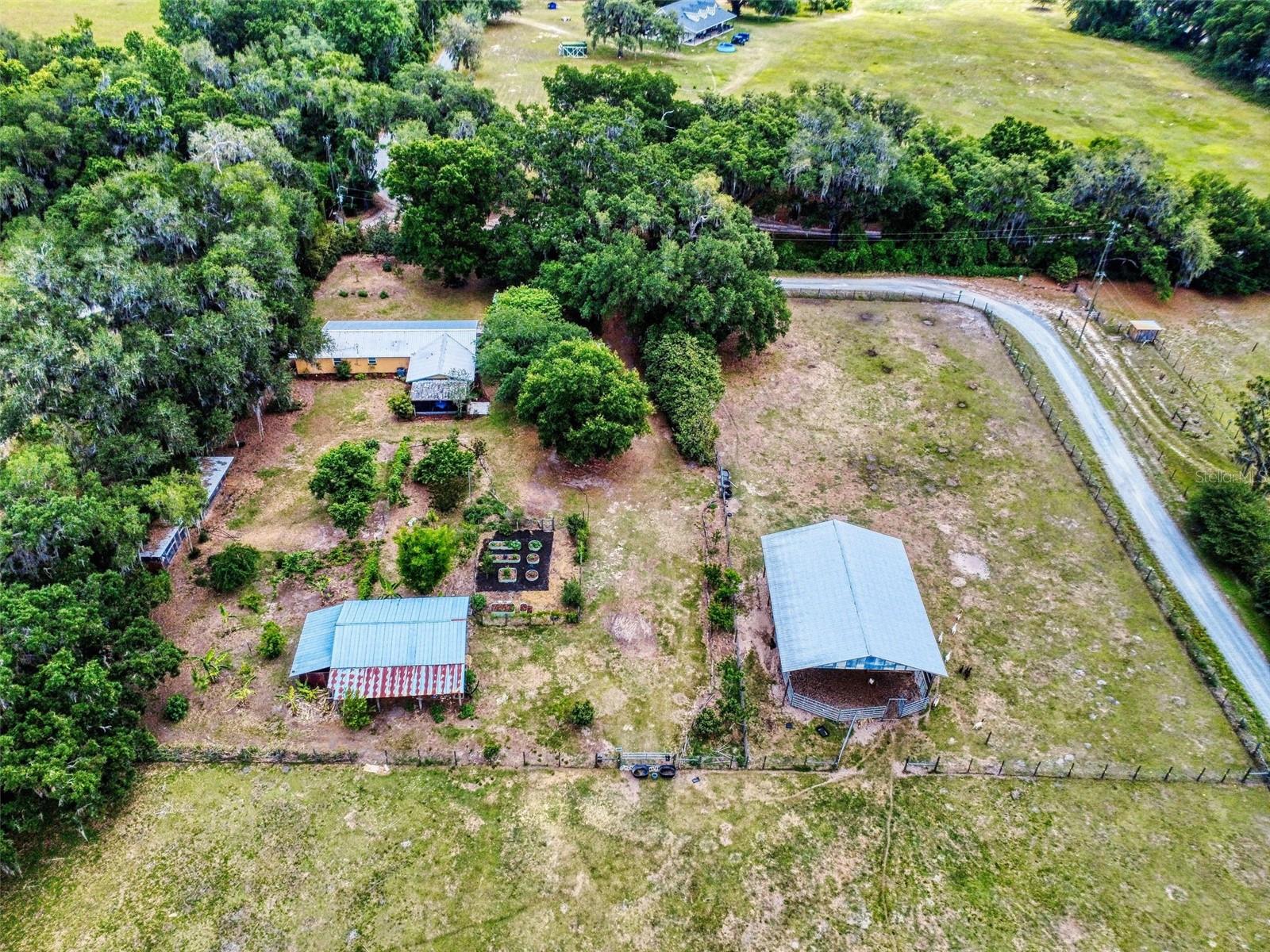 2713 CR 776, WEBSTER, FL, 33597