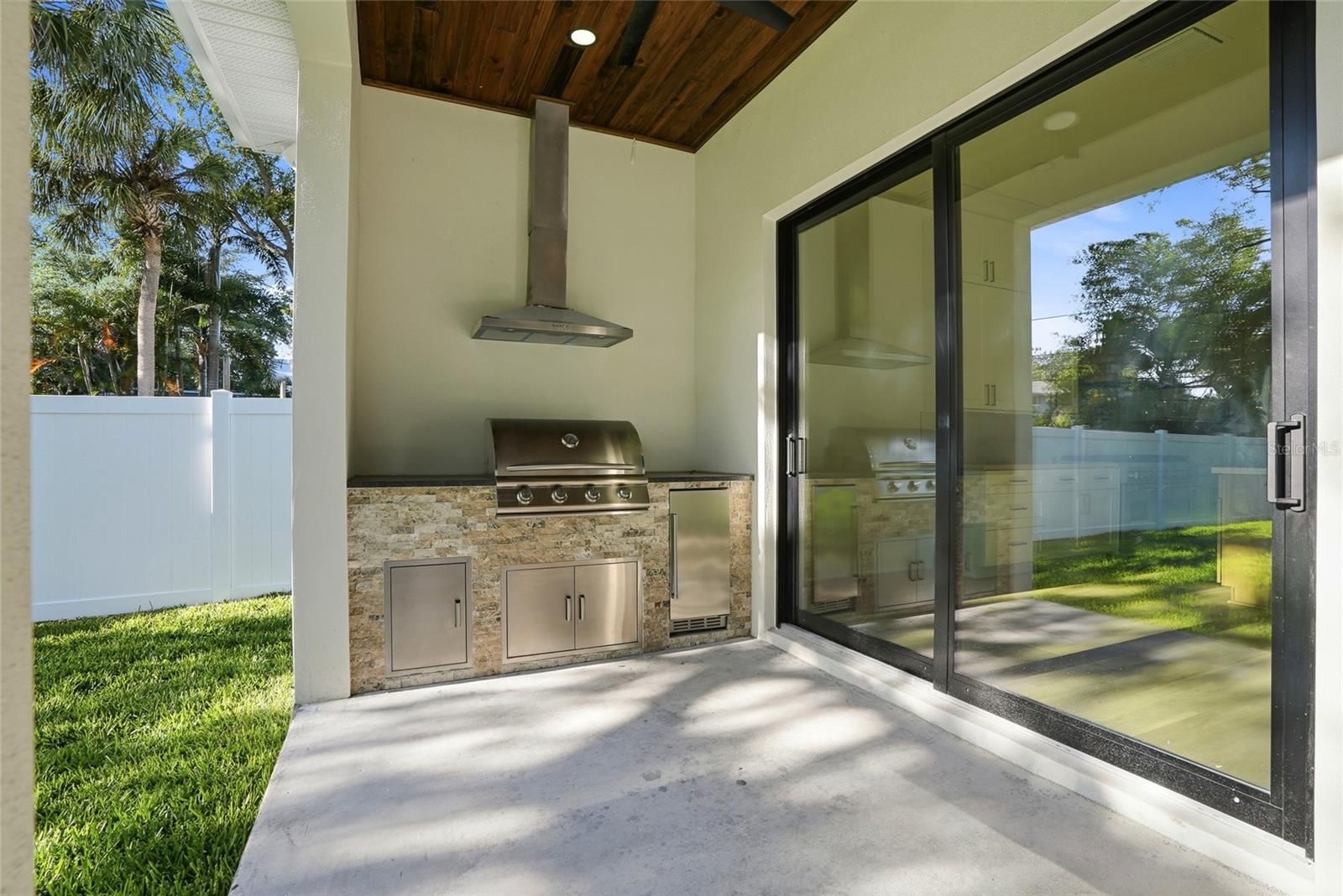 2376 RAJEL AVE, SAFETY HARBOR, FL, 34695