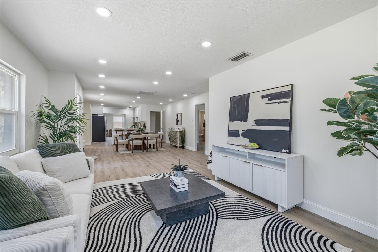 4433 POMPANO DR, TAMPA, FL, 33617