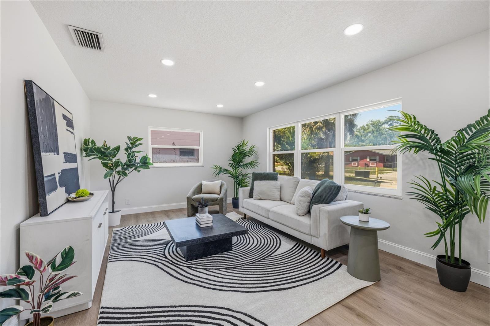 4433 POMPANO DR, TAMPA, FL, 33617