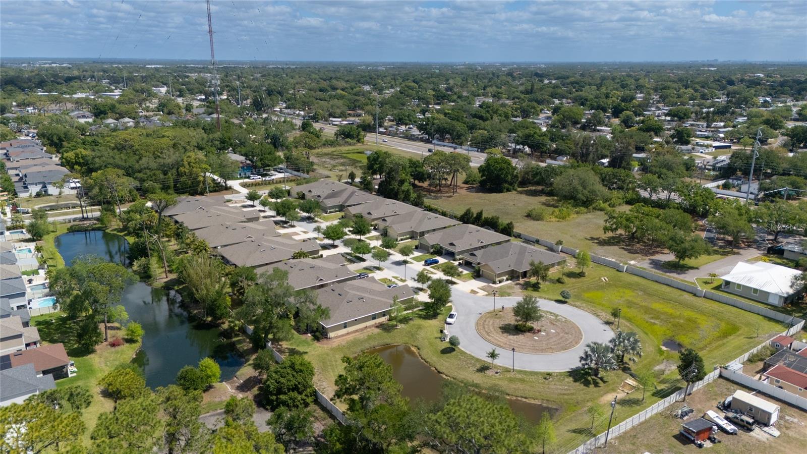 8017 PINE CREST ST, SEMINOLE, FL, 33777