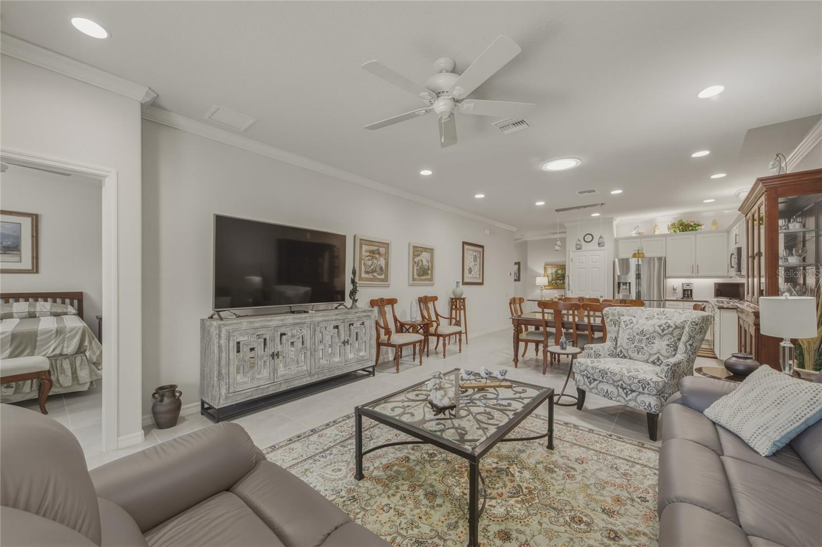 8017 PINE CREST ST, SEMINOLE, FL, 33777