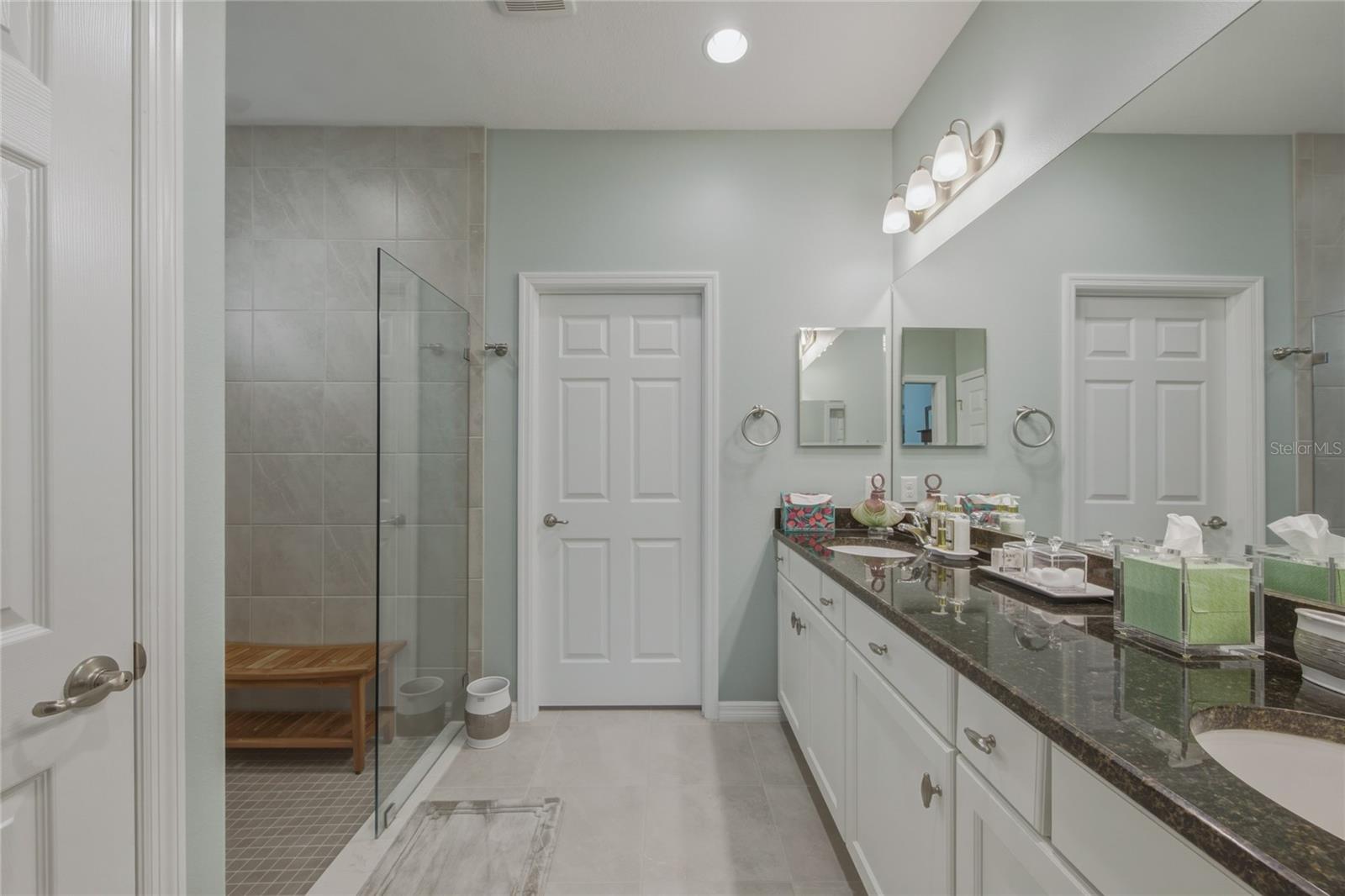 8017 PINE CREST ST, SEMINOLE, FL, 33777