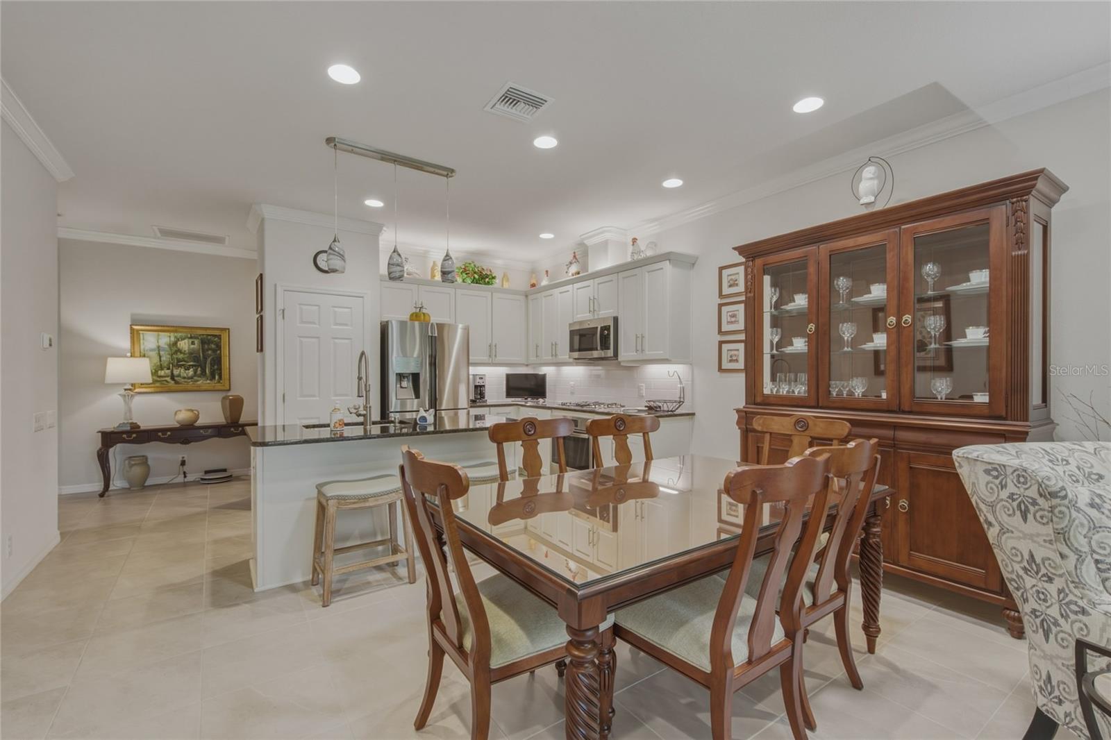 8017 PINE CREST ST, SEMINOLE, FL, 33777