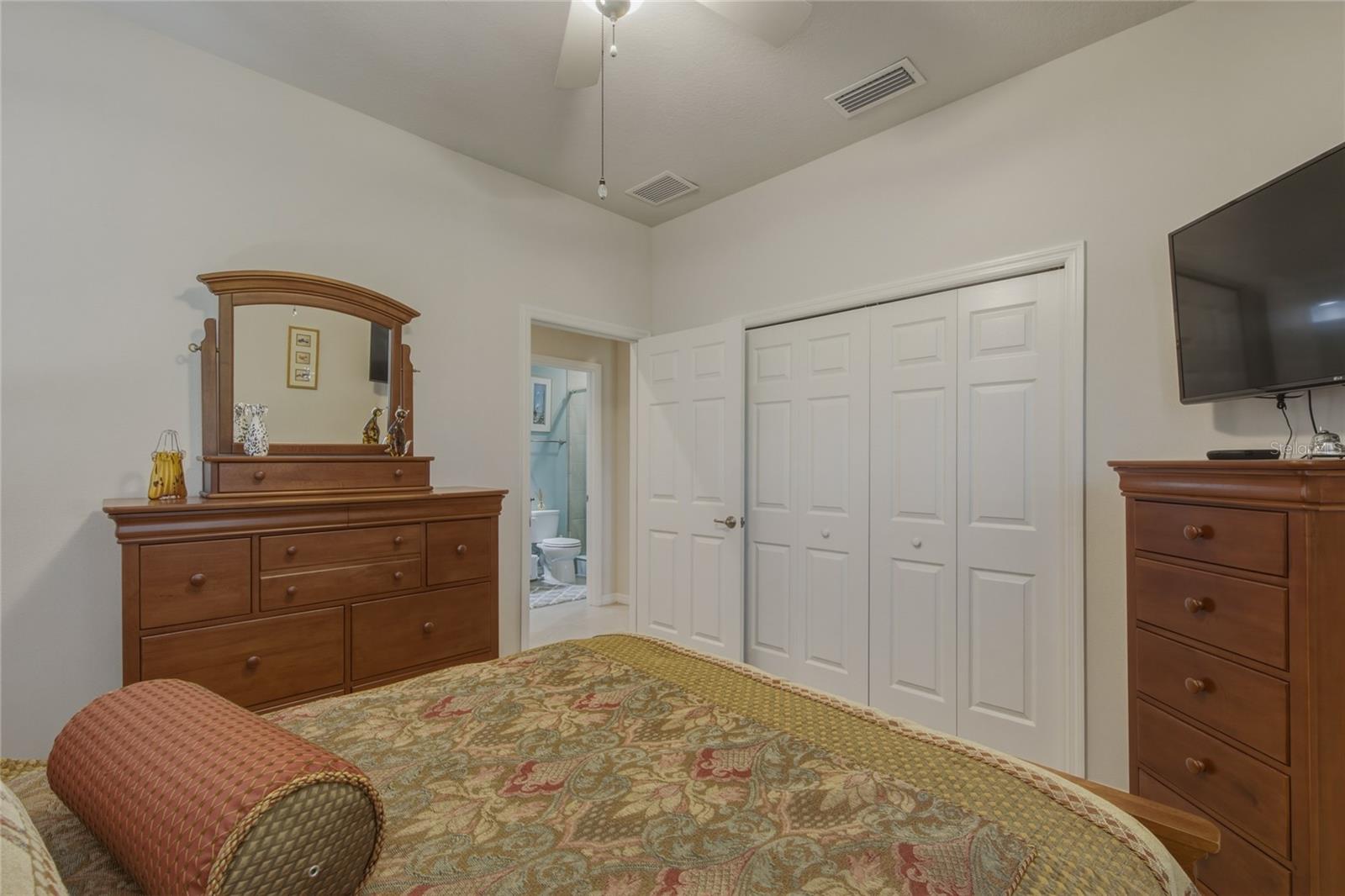 8017 PINE CREST ST, SEMINOLE, FL, 33777