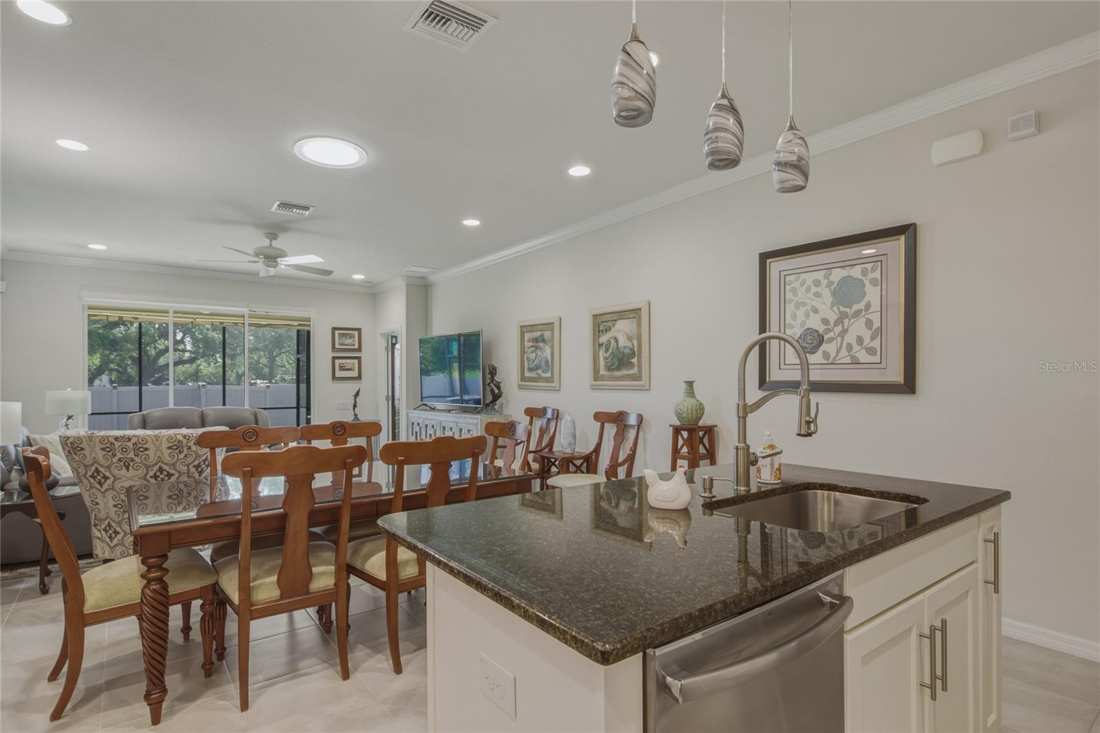 8017 PINE CREST ST, SEMINOLE, FL, 33777