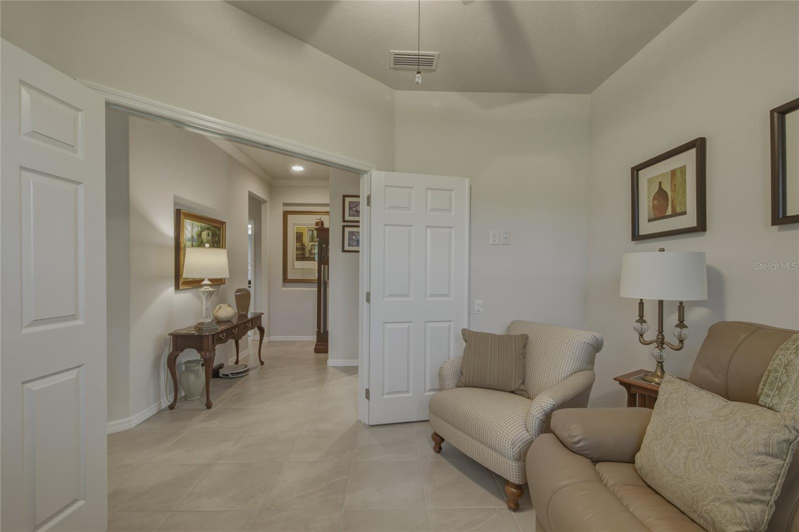 8017 PINE CREST ST, SEMINOLE, FL, 33777