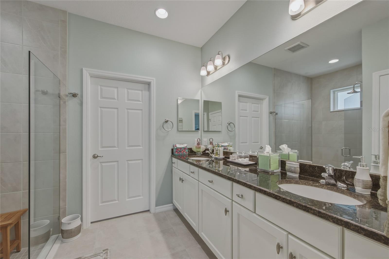 8017 PINE CREST ST, SEMINOLE, FL, 33777