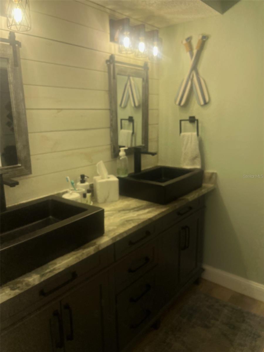 700 STARKEY RD #1414, LARGO, FL, 33771