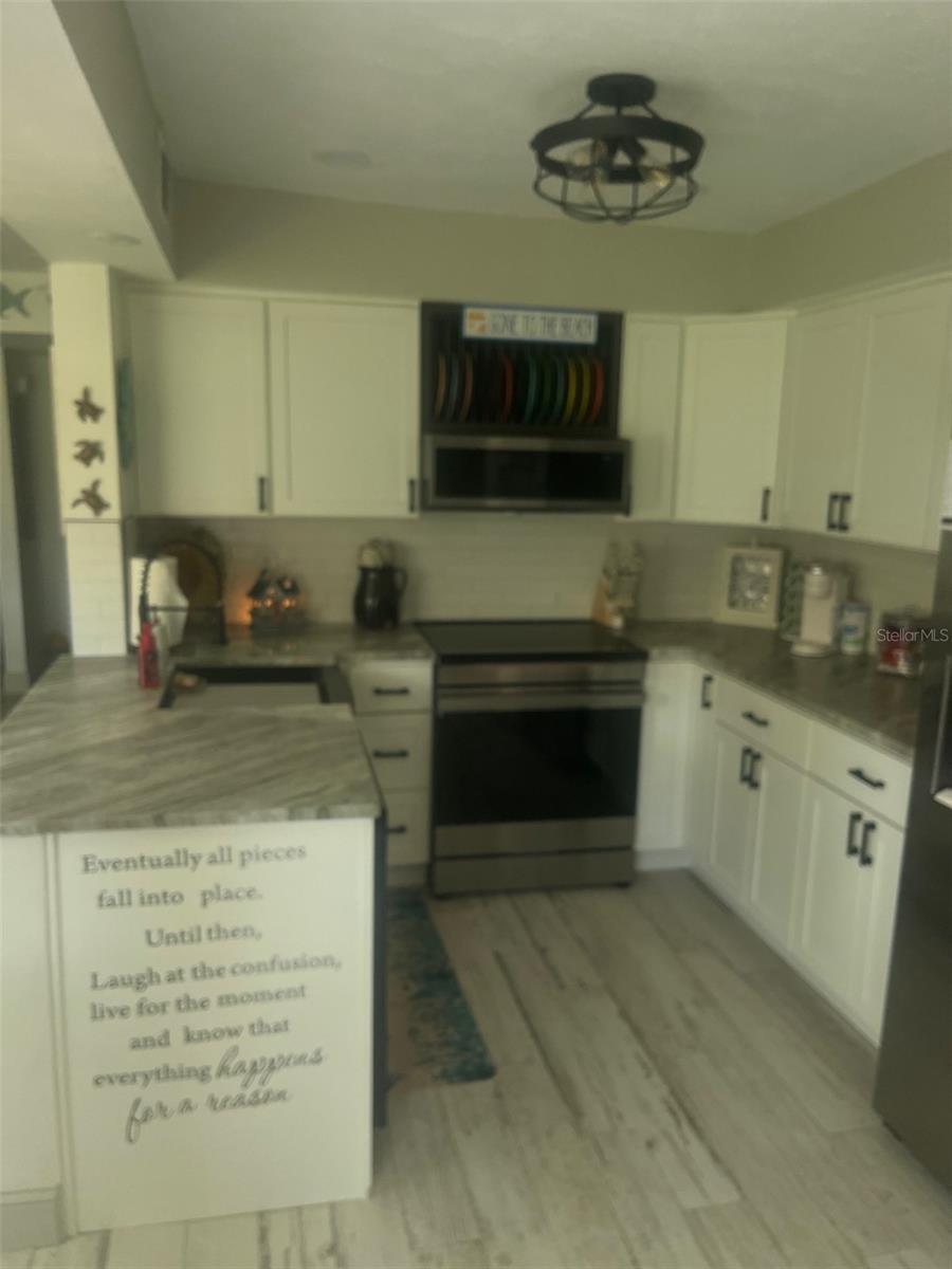 700 STARKEY RD #1414, LARGO, FL, 33771