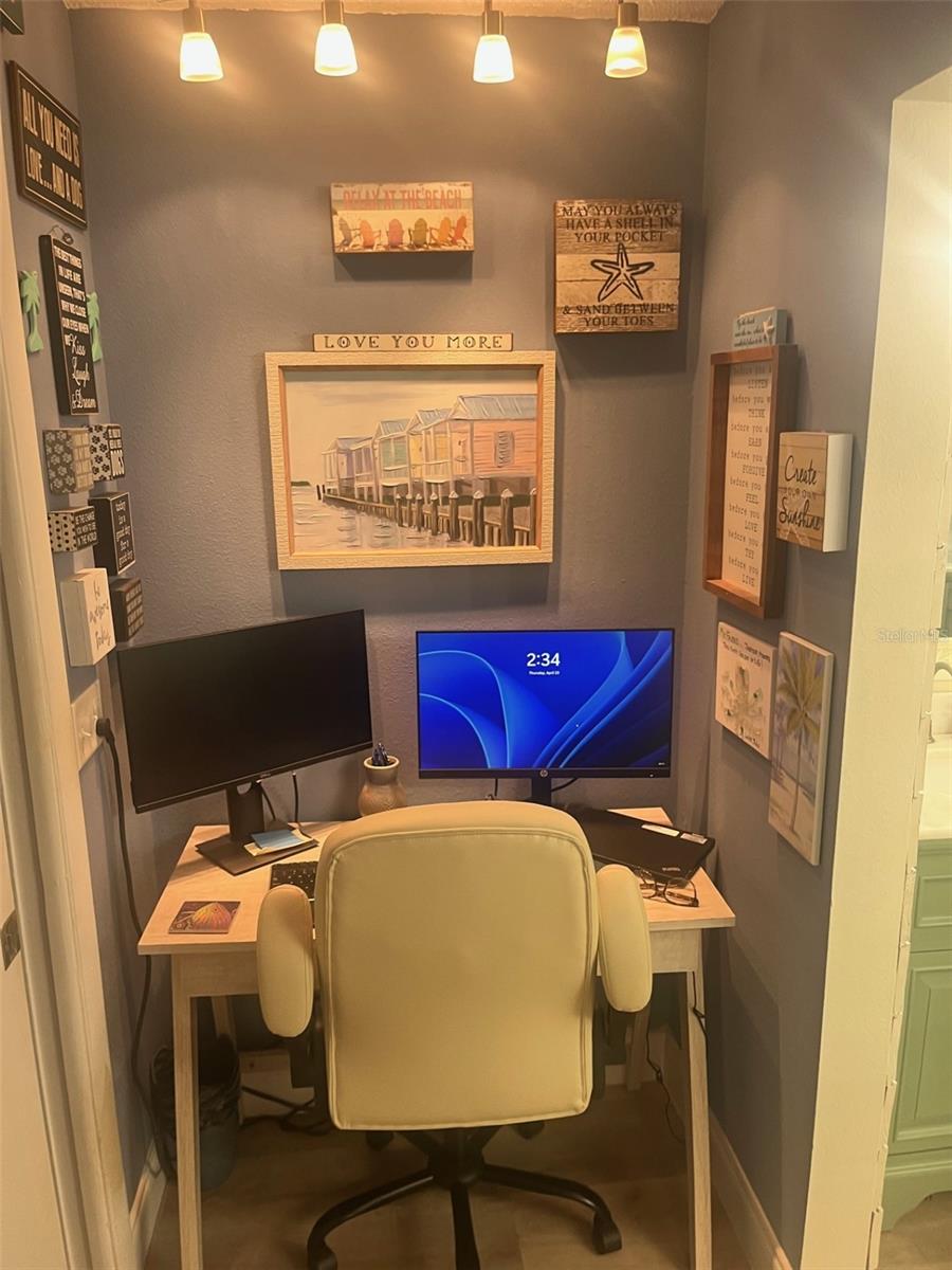 700 STARKEY RD #1414, LARGO, FL, 33771