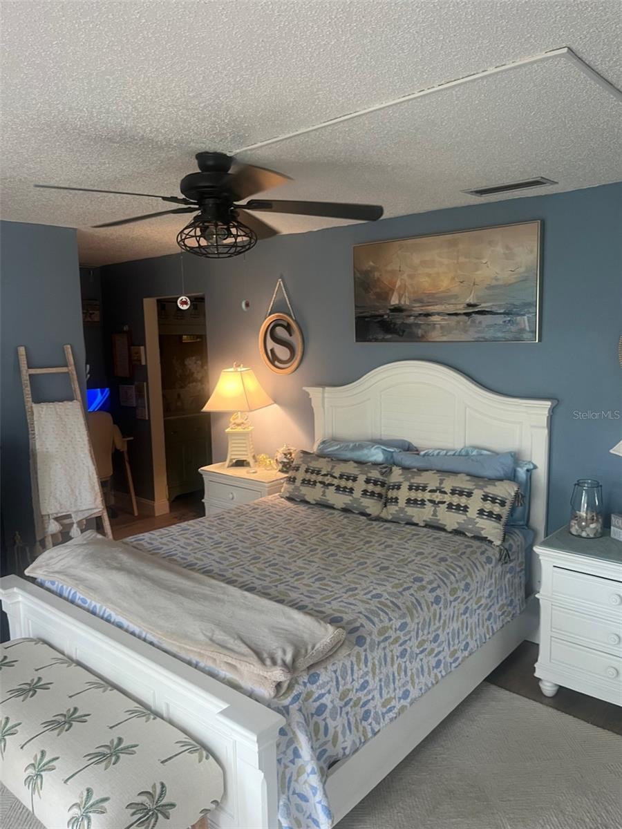 700 STARKEY RD #1414, LARGO, FL, 33771